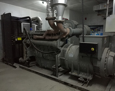 欧冠联赛竞猜800KW/400V陆用发电机应用于某房地产项目